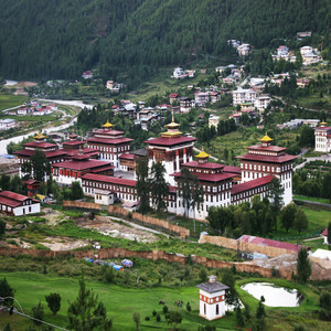 Tea and Thunder Dragon: Darjeeling with Bhutan