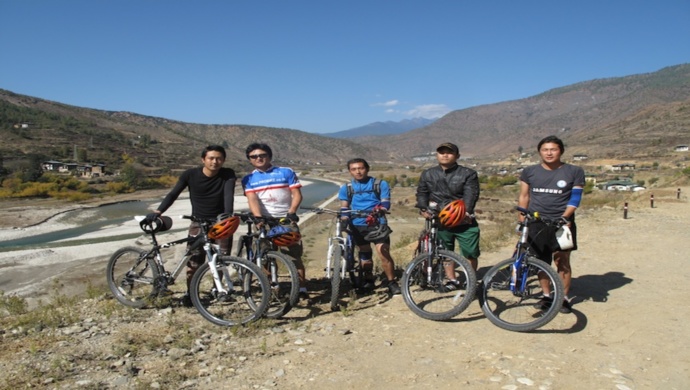 Pedaling in the Himalayas